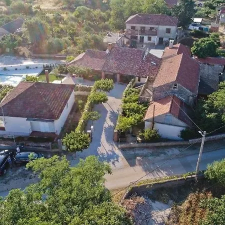 Holiday home Family Friendly House With A Swimming Pool Debeljak, Zadar - 25720 Sukosan