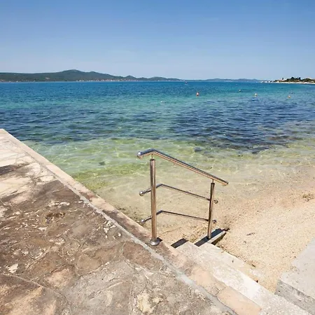 Holiday home Family Friendly House With A Swimming Pool Debeljak, Zadar - 25720 *