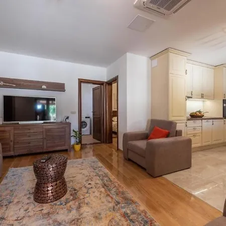 Family Friendly House With A Swimming Pool Debeljak, Zadar - 25720 Sukosan